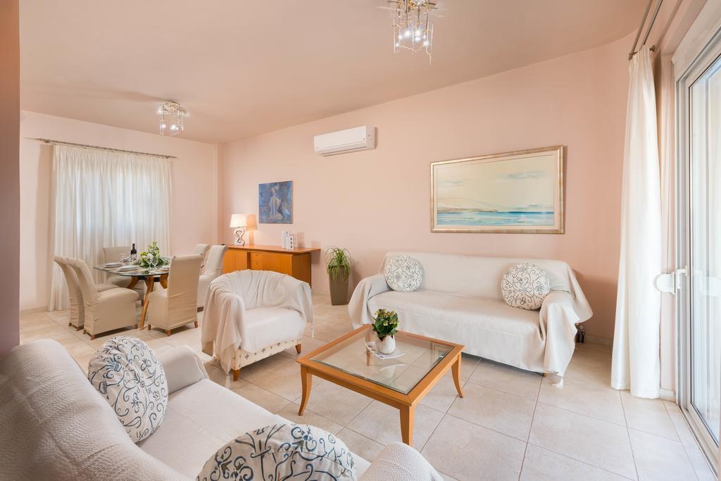 Marysol Luxury Villa Gennadi Eksteriør bilde